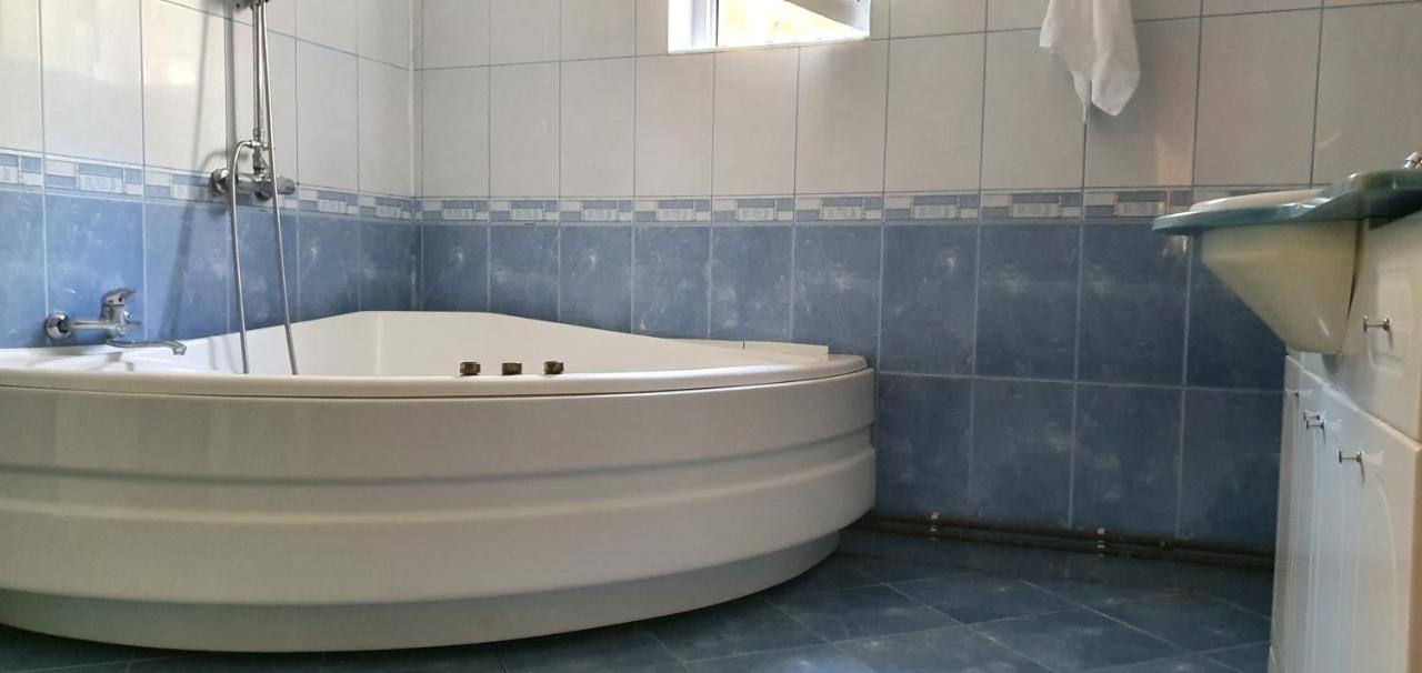 Vila Vasile Năvodari Esterno foto