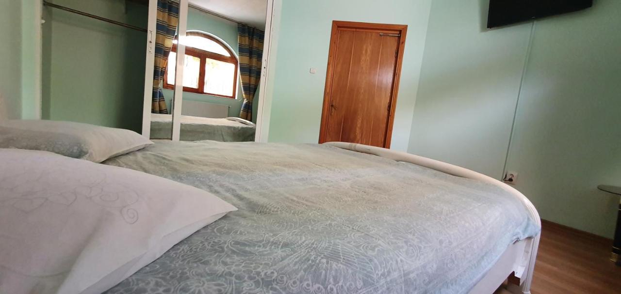 Vila Vasile Năvodari Esterno foto