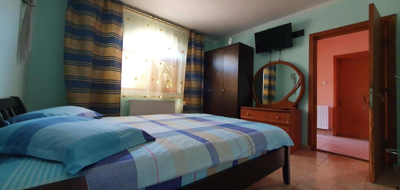Vila Vasile Năvodari Esterno foto